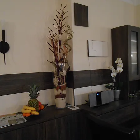 Weisse Elster Отель