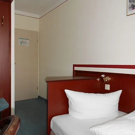 Отель Weisse Elster