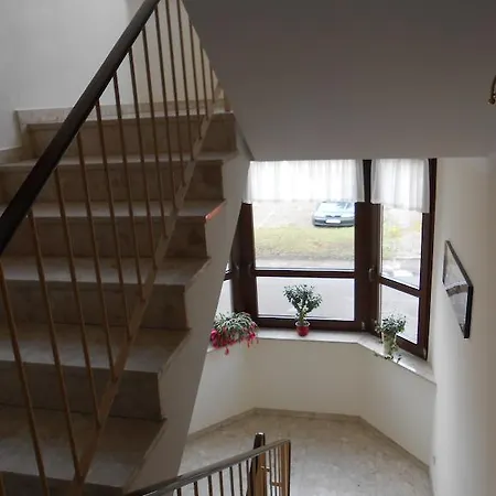 Weisse Elster Отель