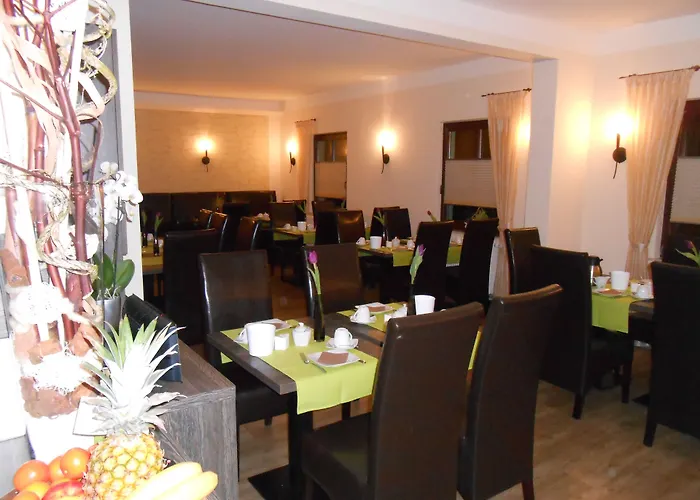 ホテル Weisse Elster 3*