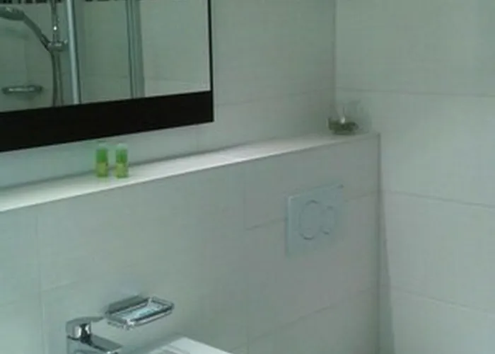 Weisse Elster ホテル ツァイツ