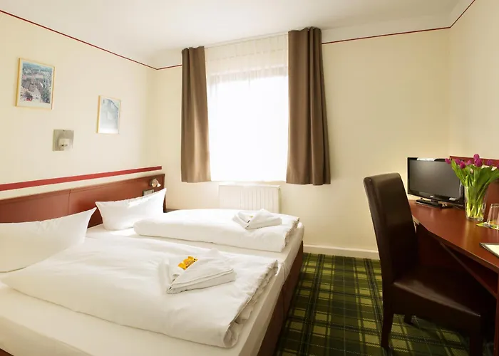 ホテル Weisse Elster ツァイツ