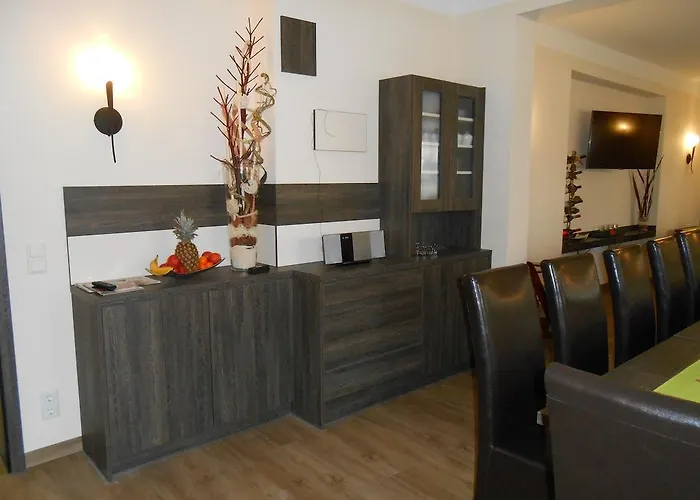 ホテル Weisse Elster ツァイツ